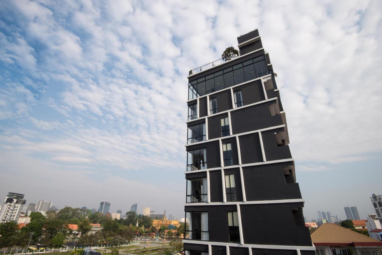 Glow Park Hotel Grand Royal Palace Phnom Penh Exterior foto